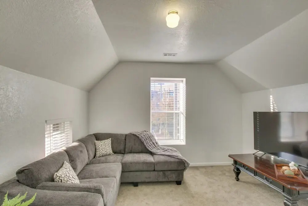 1 Block to Town! Convenient Logan Apartment
