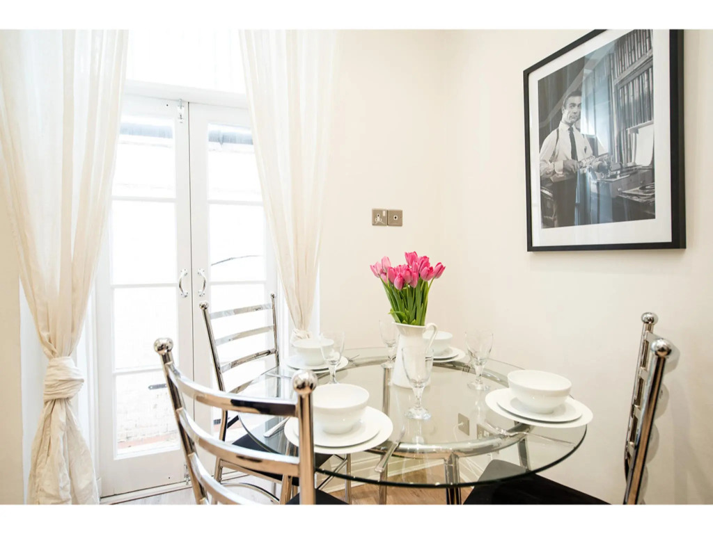 Urban Chic - Fitzrovia
