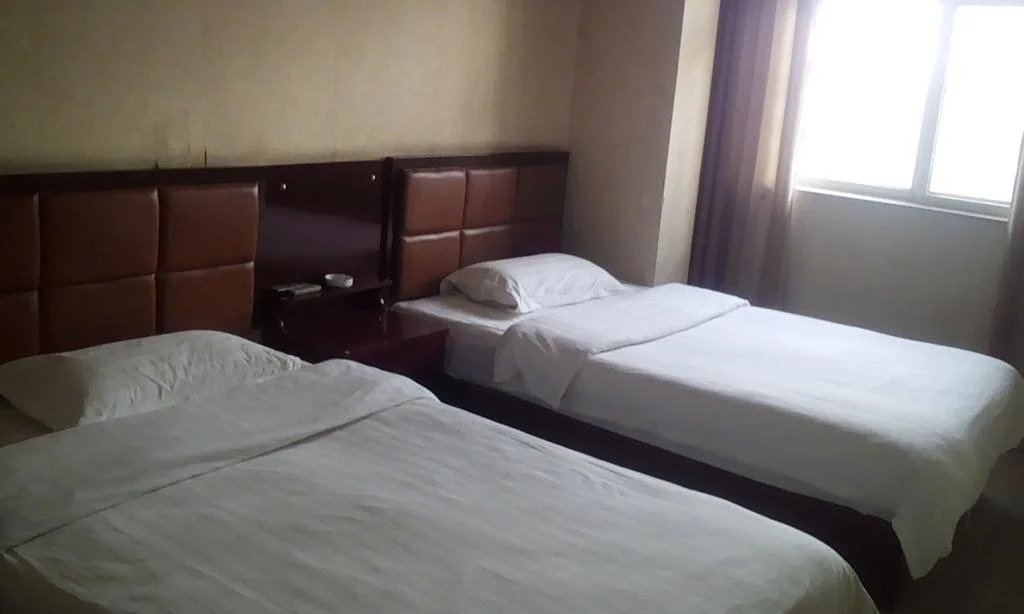 Lido Hotel Jingguang Road