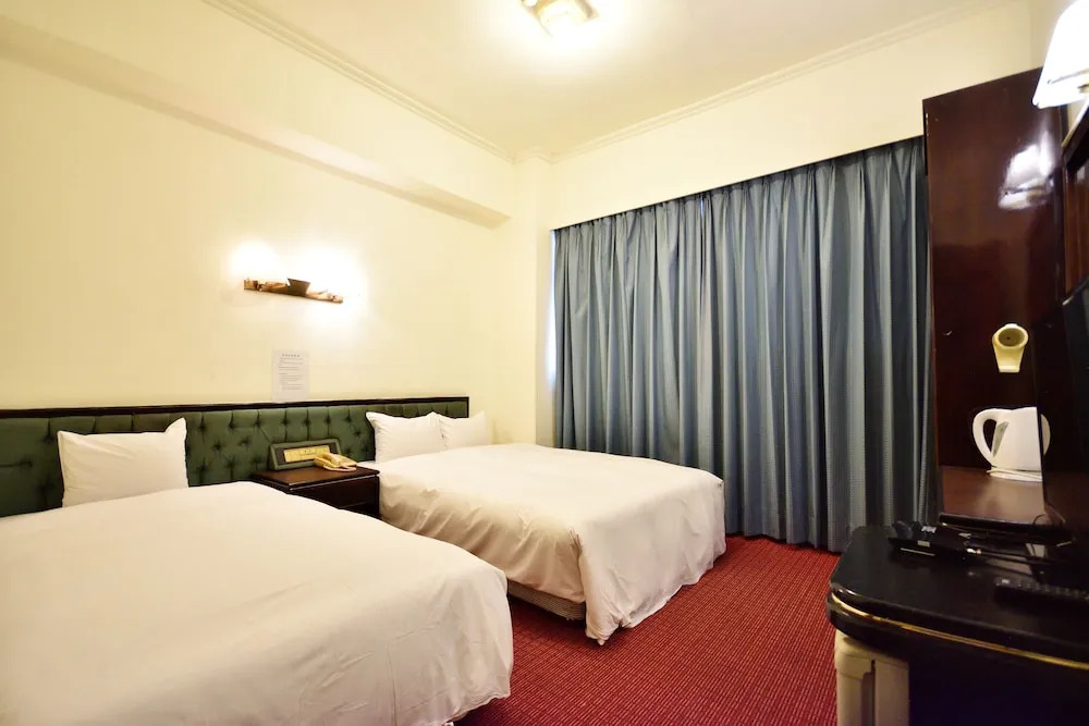 Yuan Shin Hotel