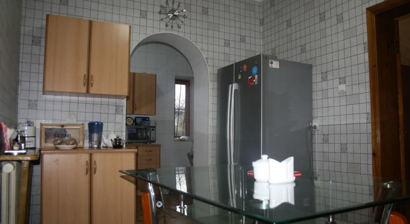 Hostel Best House