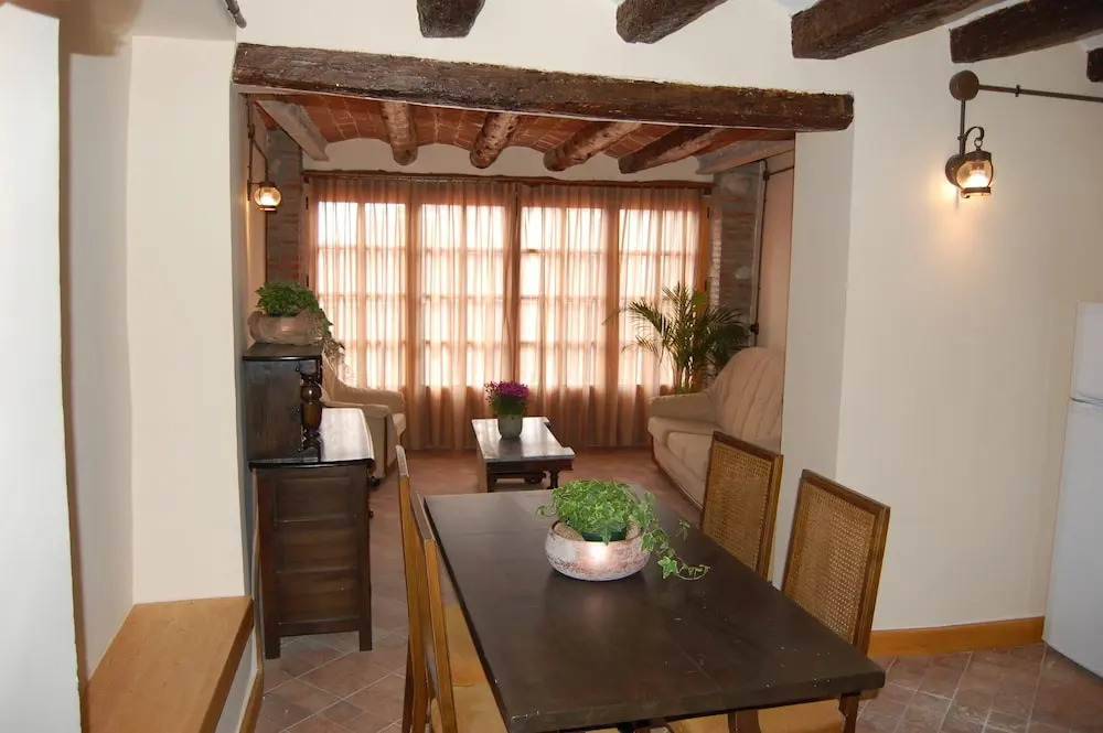 Casa N7 Barri Vell