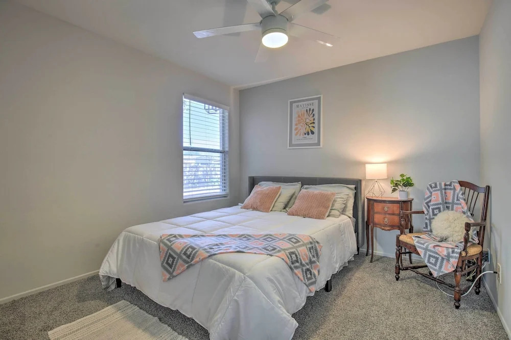 Desert Hot Springs Home w/ Pool & Gas Grill!