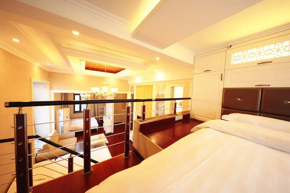 Nanchang Honggutan Xiangxieli Apartment