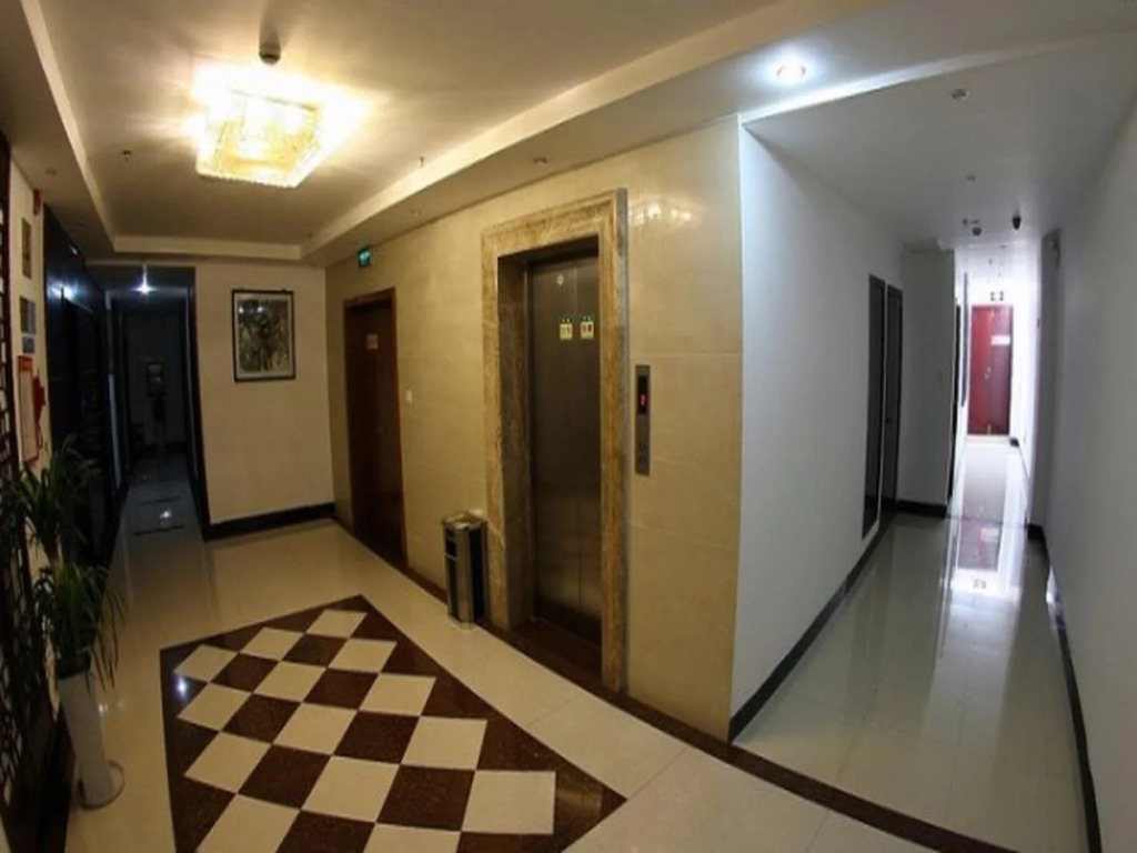 GreenTree Alliance Jiangsu Wuxi Yixing Jinsanjiao Bus Station Hotel