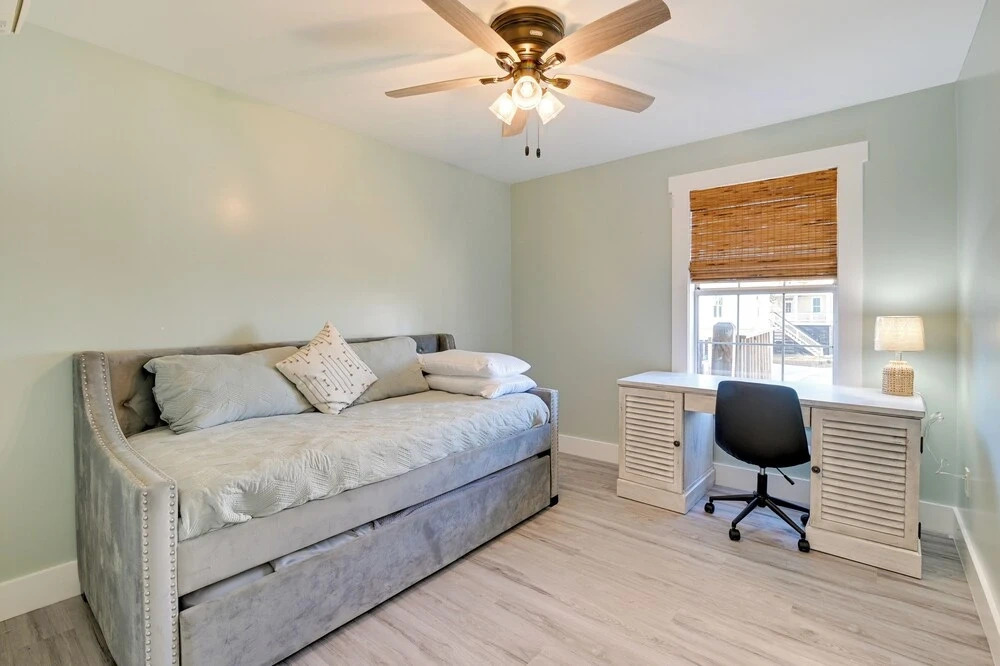1 Block to Beach: Home w/ Patio in Murrells Inlet!