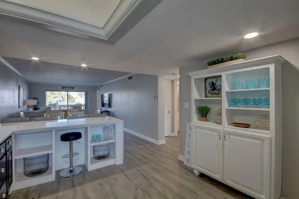 528 El Matador 2 Bedroom Condo by RedAwning