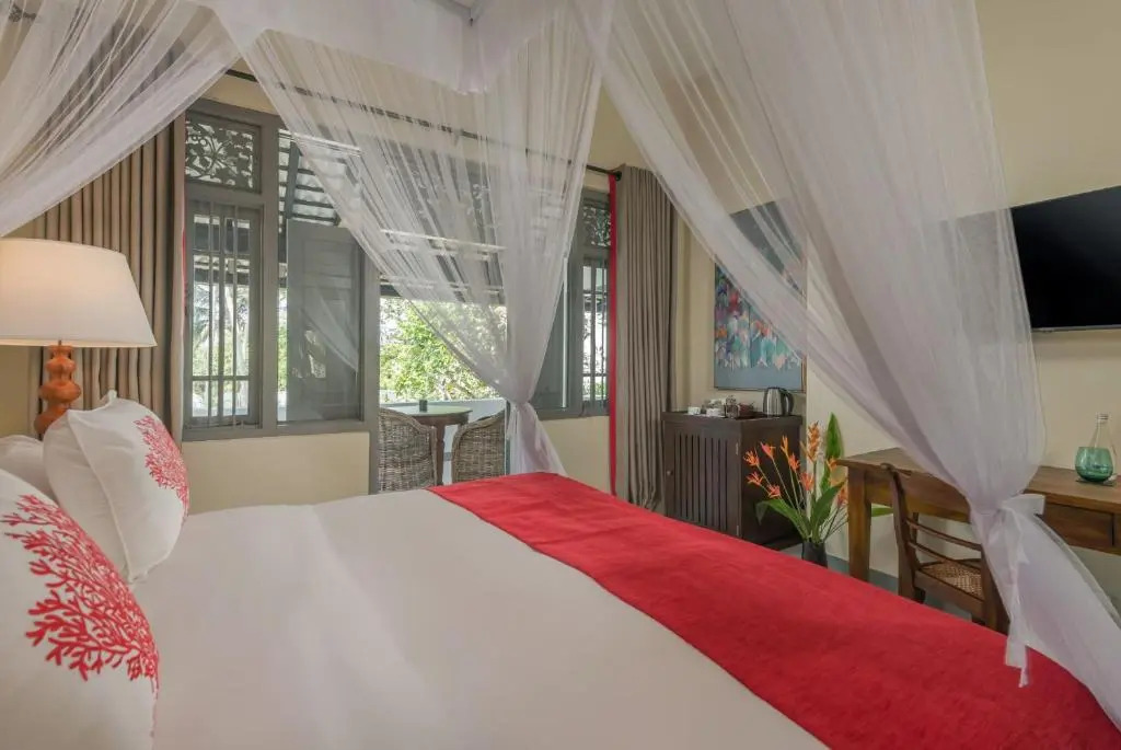 The Villa Bentota by KK Collection