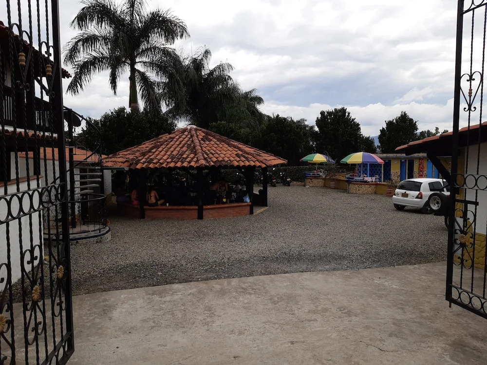 Finca Hotel Cabaña Fercho