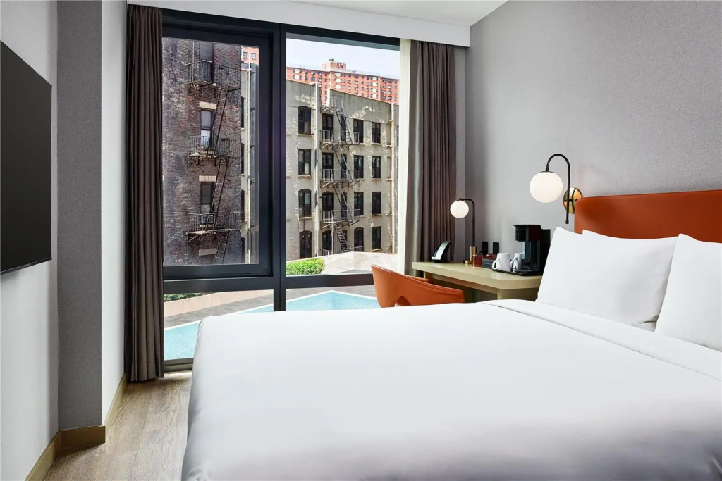 The George Manhattan, Tapestry Collection By Hilton