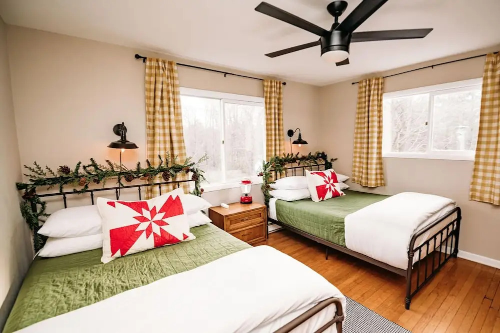 Lake Escape with 4-Season Porch & Charm