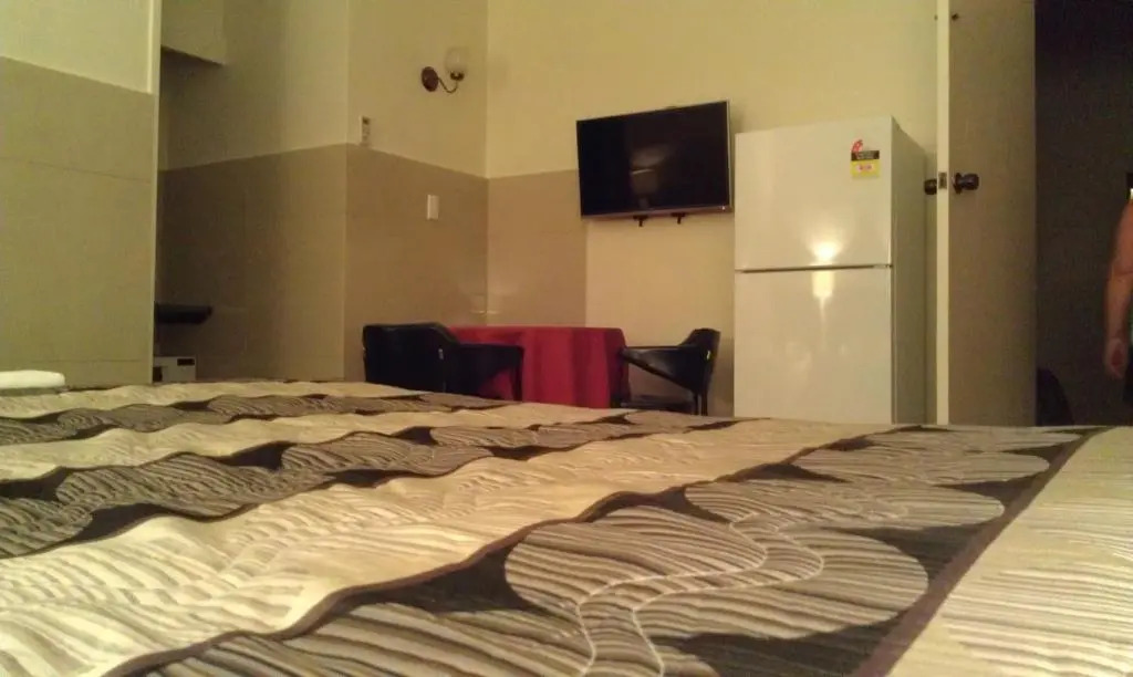 Avalon Motel