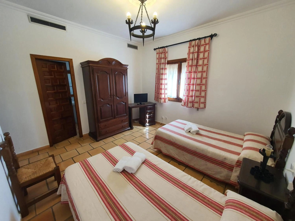 Hotel-Restaurante Venta Tomas