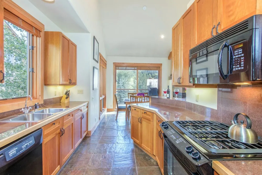 Terraces 402 by Exceptional Stays