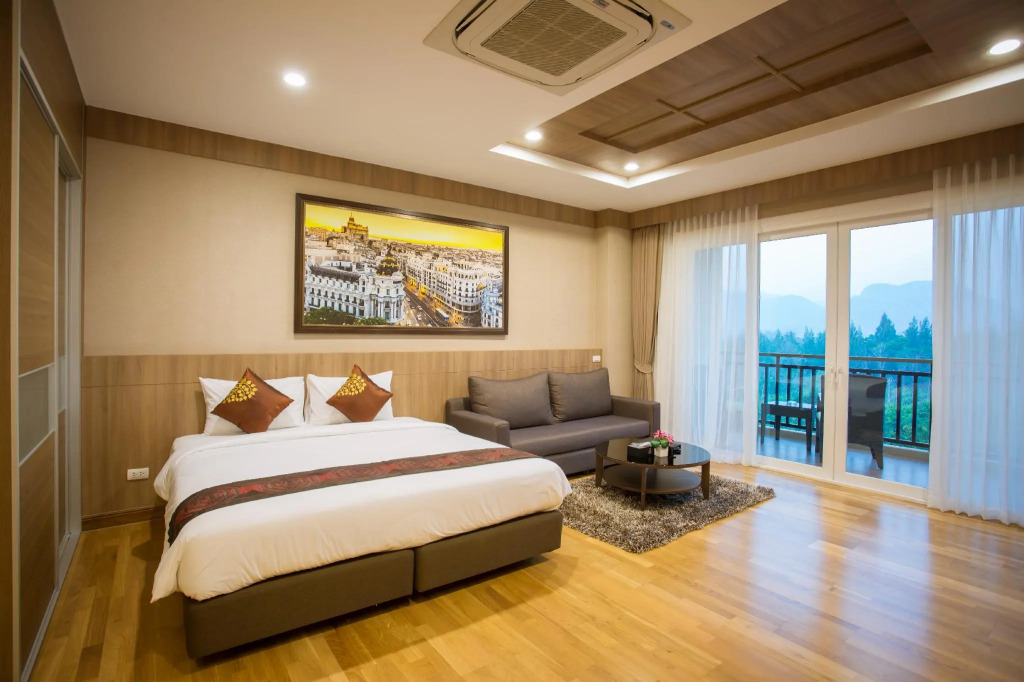 Lacol Hillside Residence Khaoyai