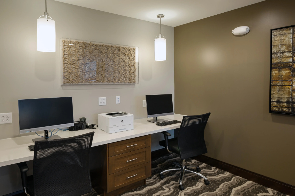 Staybridge Suites - Phoenix - Biltmore Area by IHG