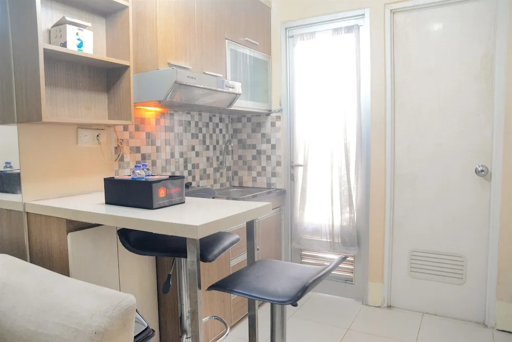 2BR Grand Emerald Apartment