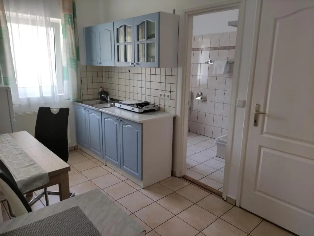 Zsanett Appartement