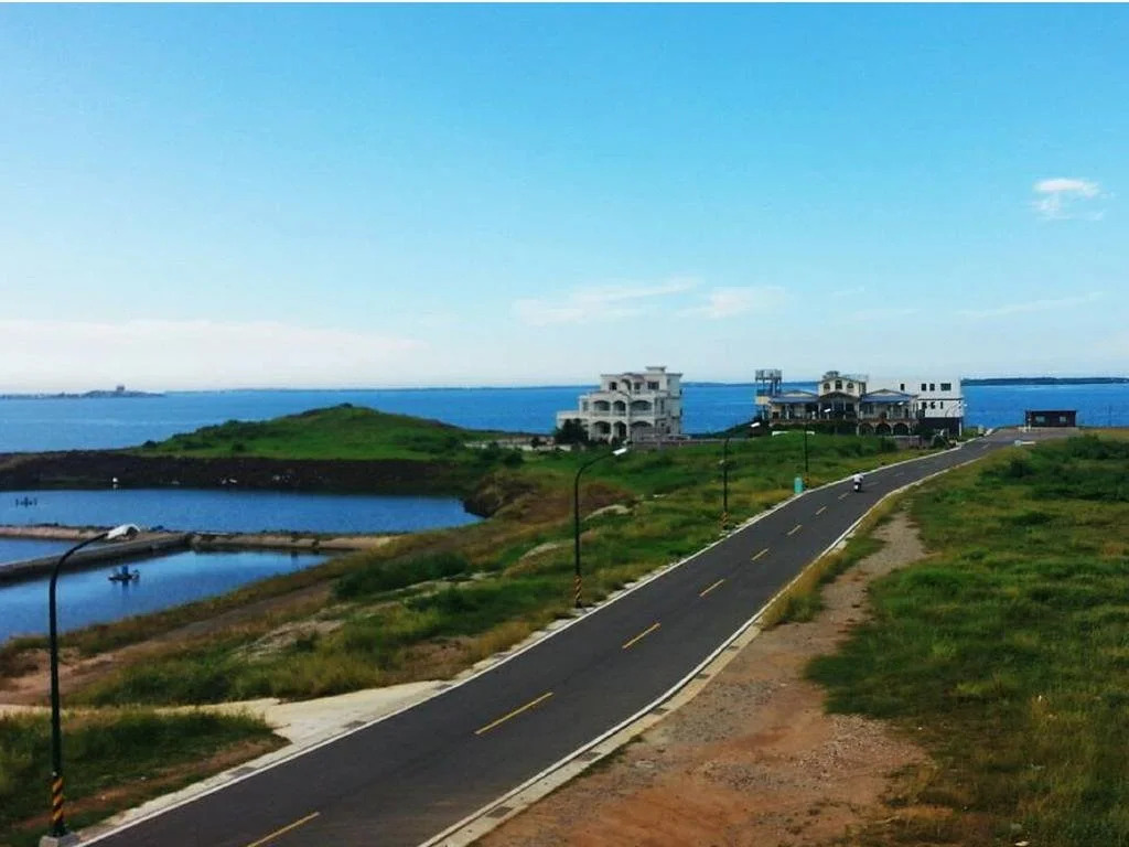 Oasis Hotel