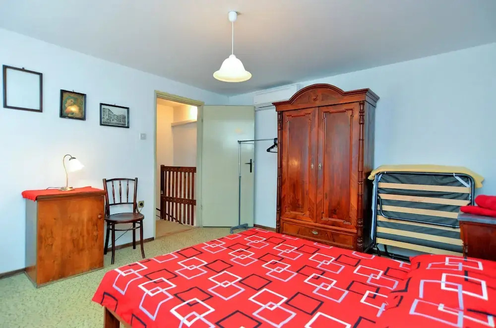 House 1378