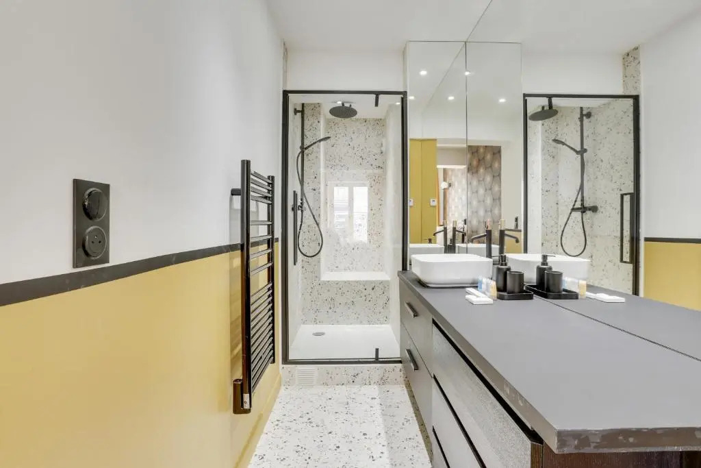 169-Suite W - Luxury