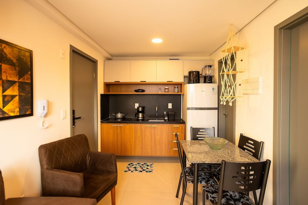 At Self #306 - Apartment in Manaira by Carpediem