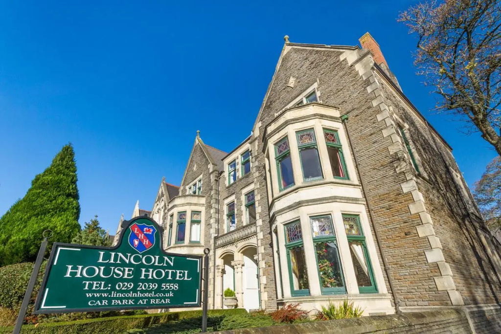 Lincoln House Private Hotel