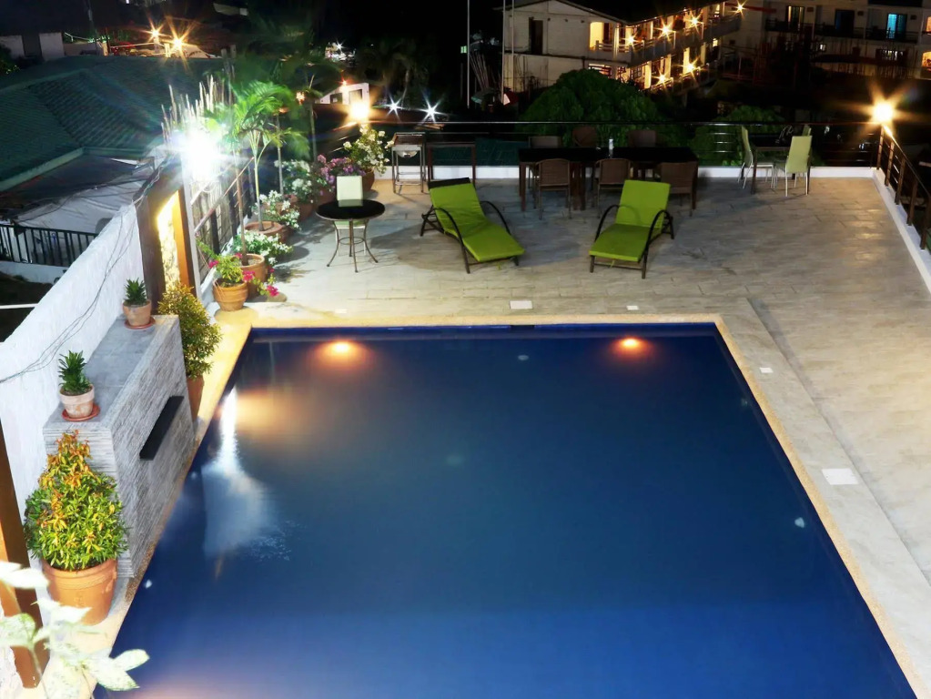 Manarra Sea View Resort