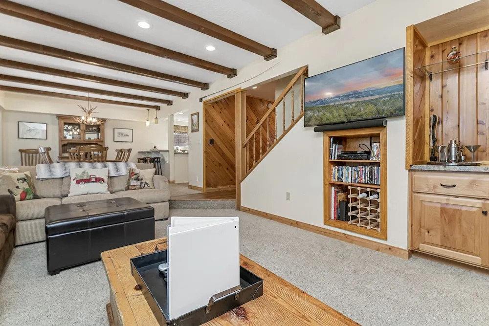 Whiskey Pines Chalet