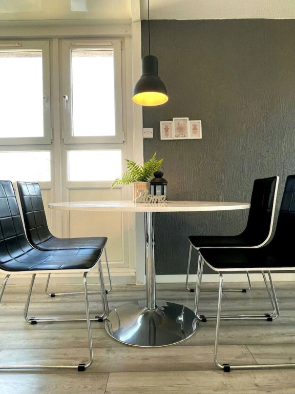 Quirky Glasgow City Centre Pad