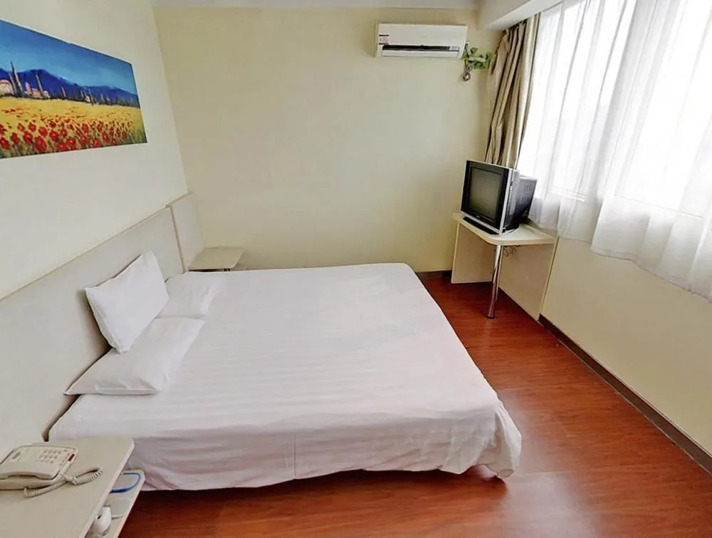 Hanting Express Tianjin Haixin District Yujiabao