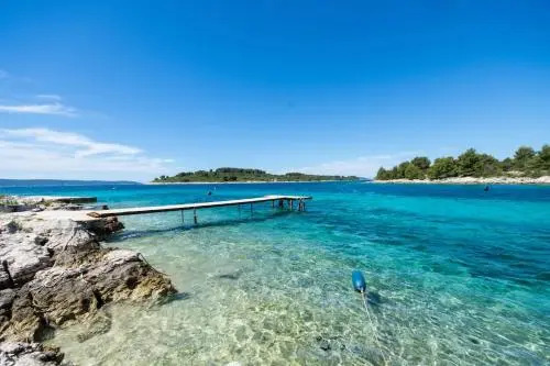 beautiful bay house Duga