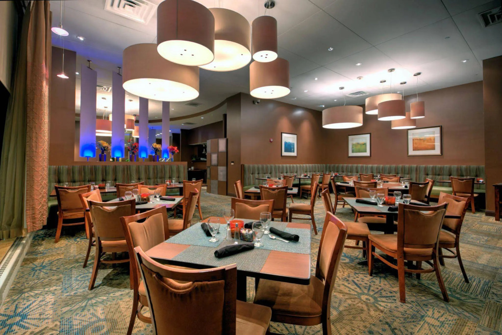Sonesta Milwaukee West Wauwatosa
