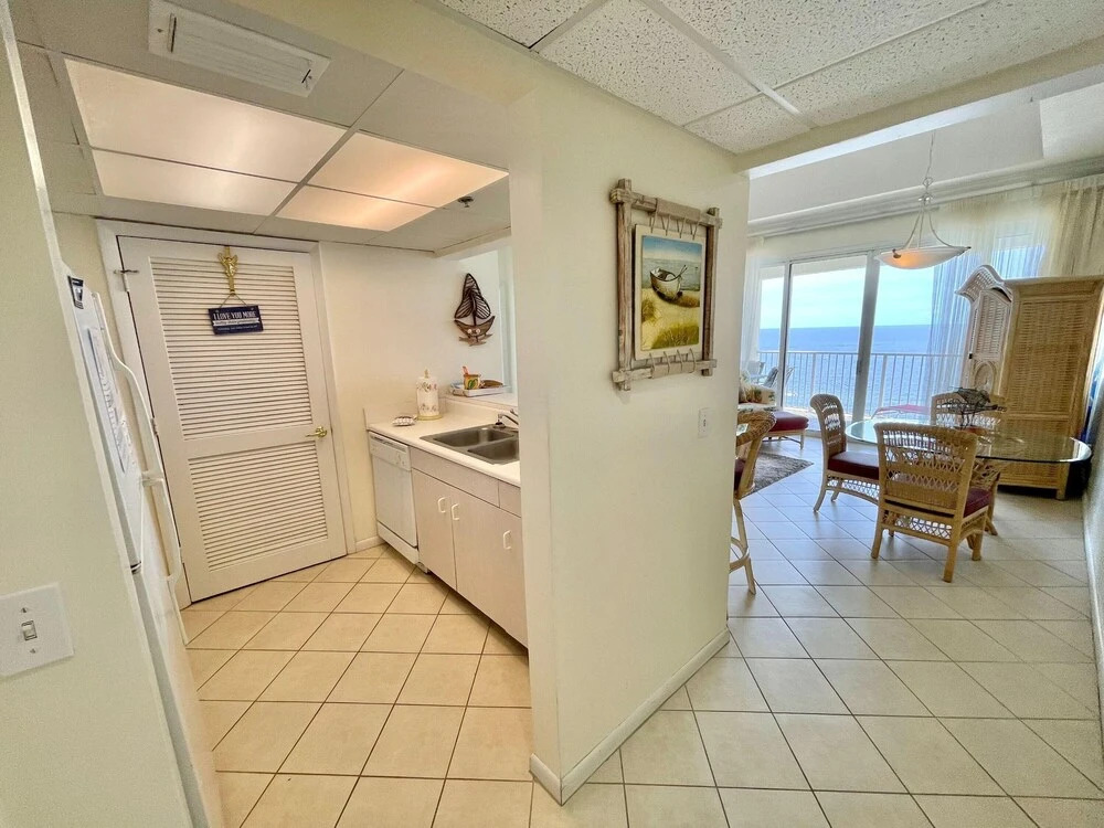 1405 Long Beach by Forehand Rentals