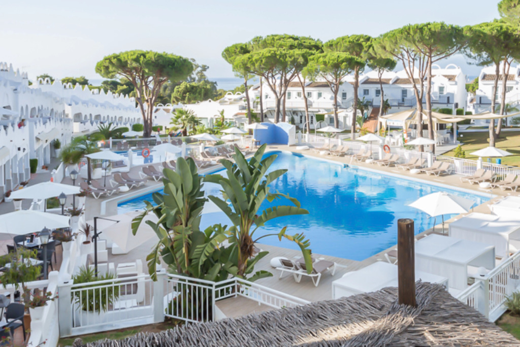 Marbella Resort 8