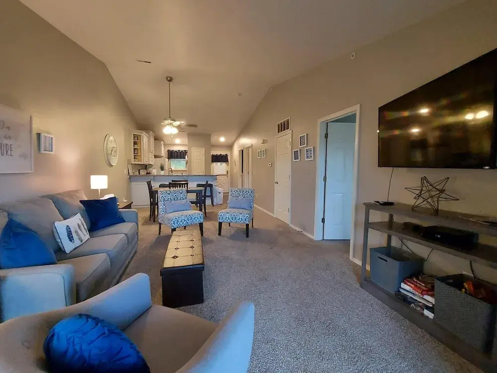 Placid Place Condo, Walk to Marina, Fishing & Boat Rentals