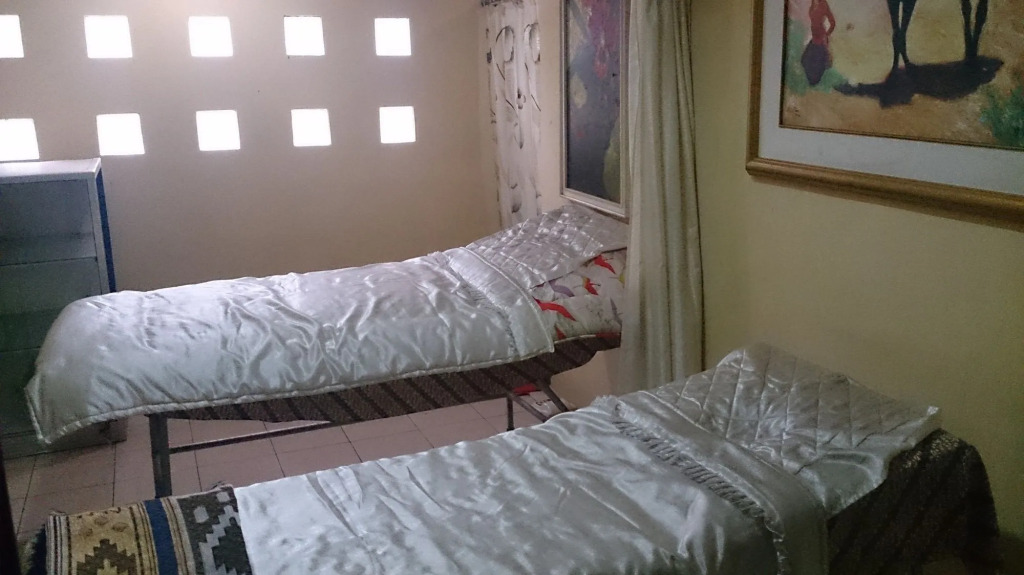 RedDoorz Hostel @ Dago 2