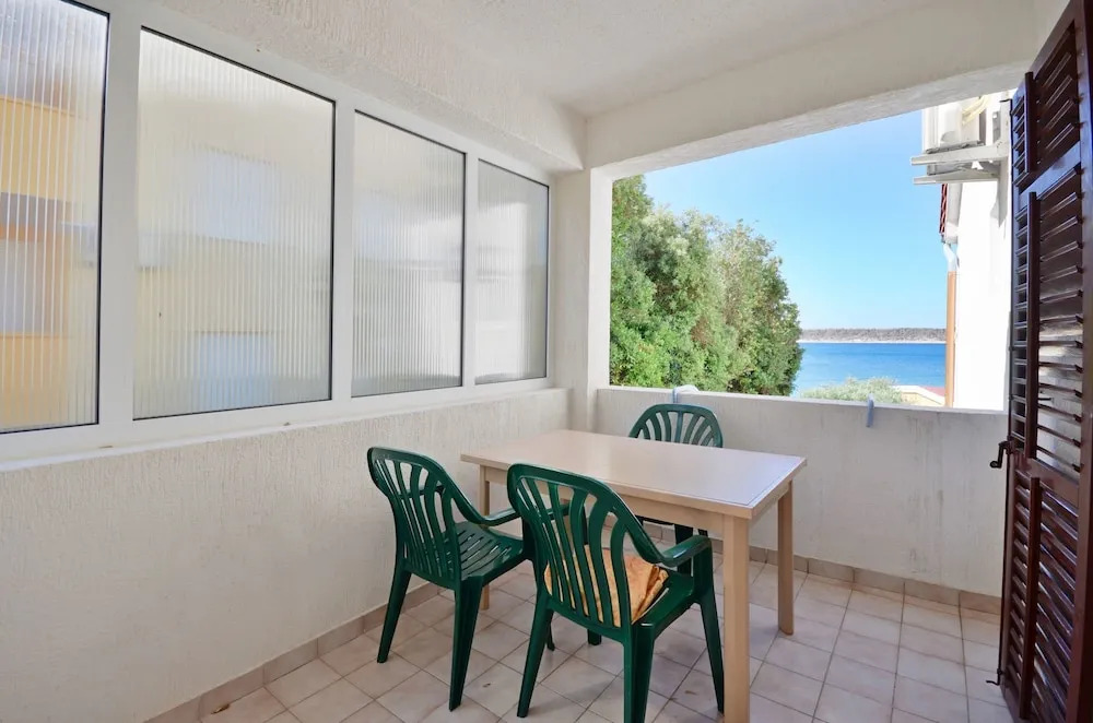 Apartments Marinko