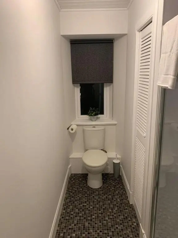 Apartment 39c