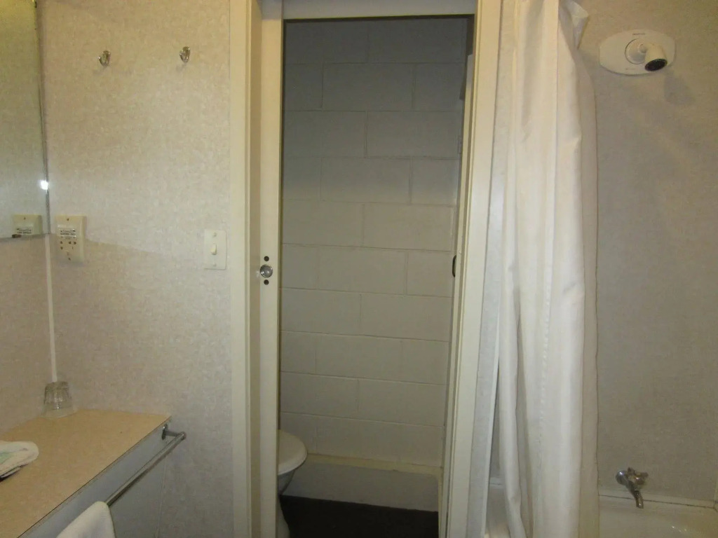 Midtown Motor Inn