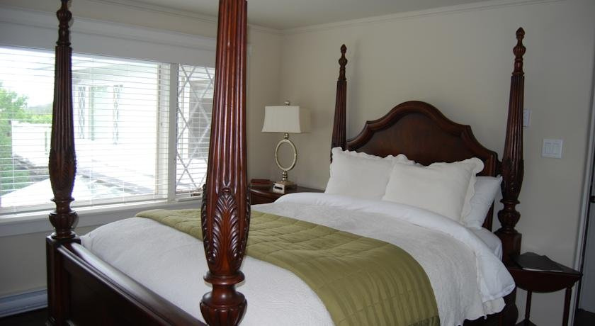 The Doctor's House Inn & Spa