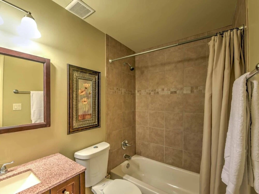 SLS Old Town Diamond Private Renovated Home - Free Heated Pool, Spa, F