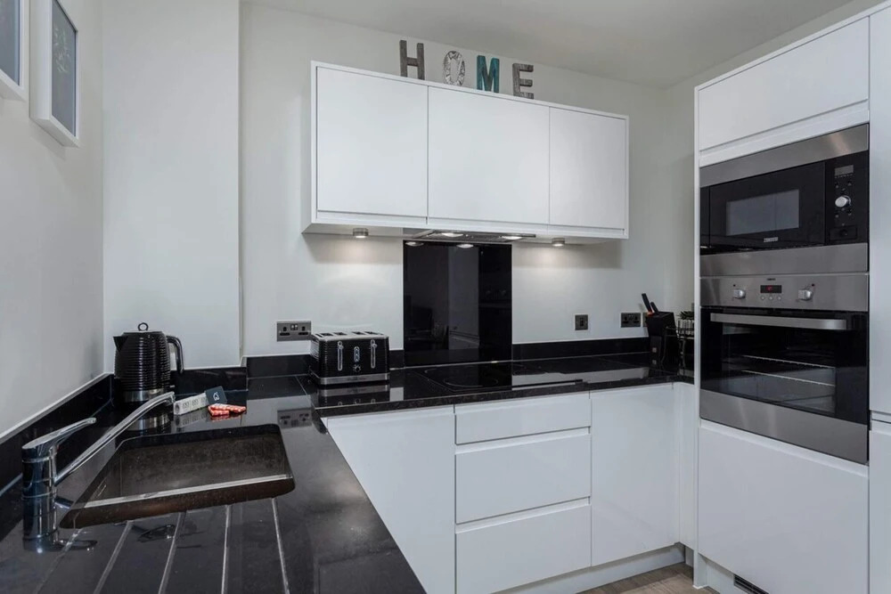 Classy Cricklewood Home
