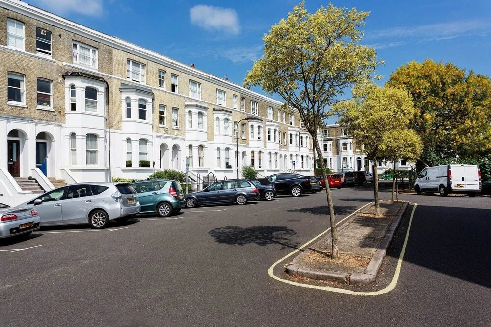 Westcroft Square