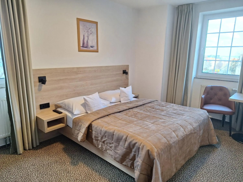 Hotel Avion