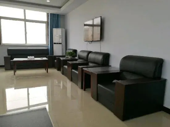 Pingshan Langyi Express Hotel