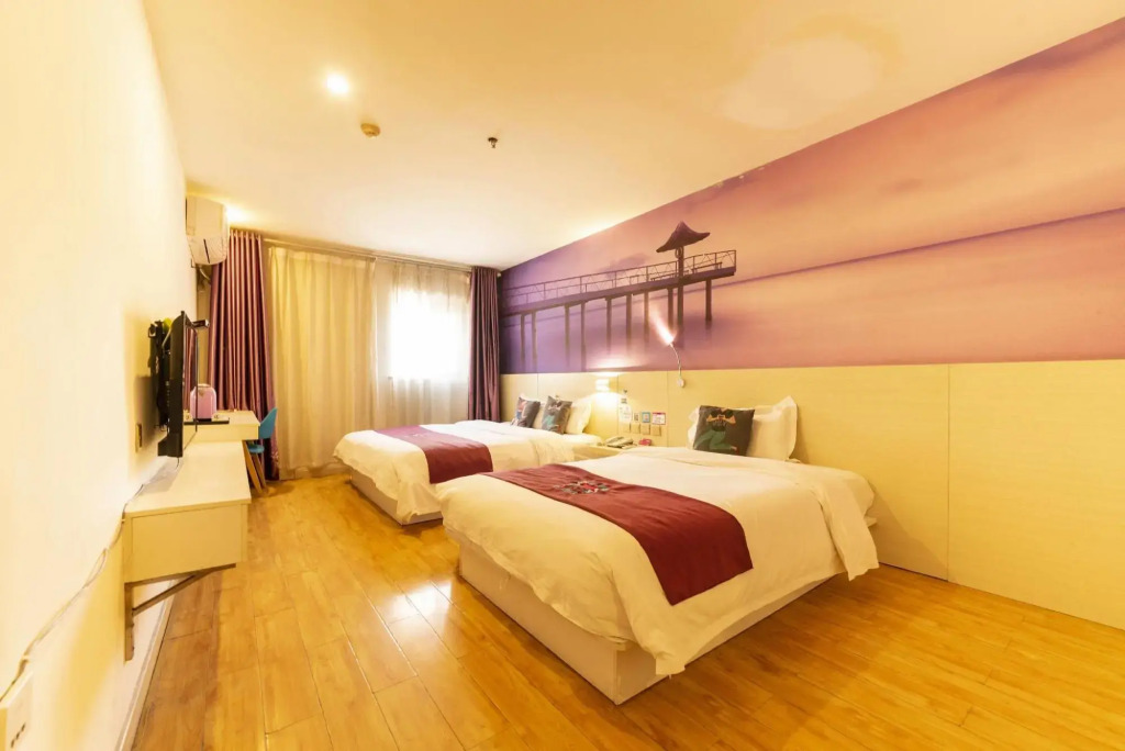 Pai Hotel (Jinan Shandong International Convention and Exhibition Center Dikou Road Branch)