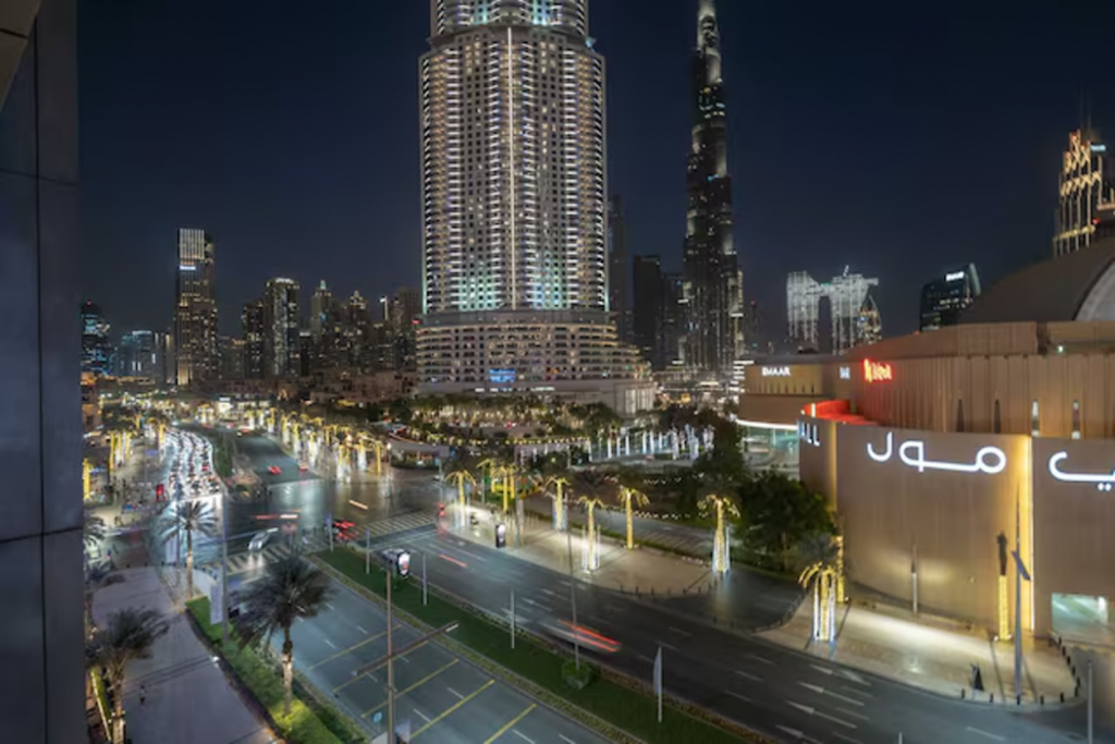 Oyo 1321 Home Bp Downtown 1 Bhk Burj Khalifa View