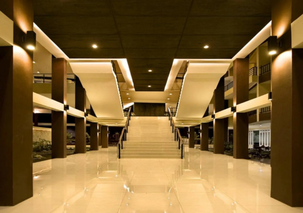 Palace Hotel