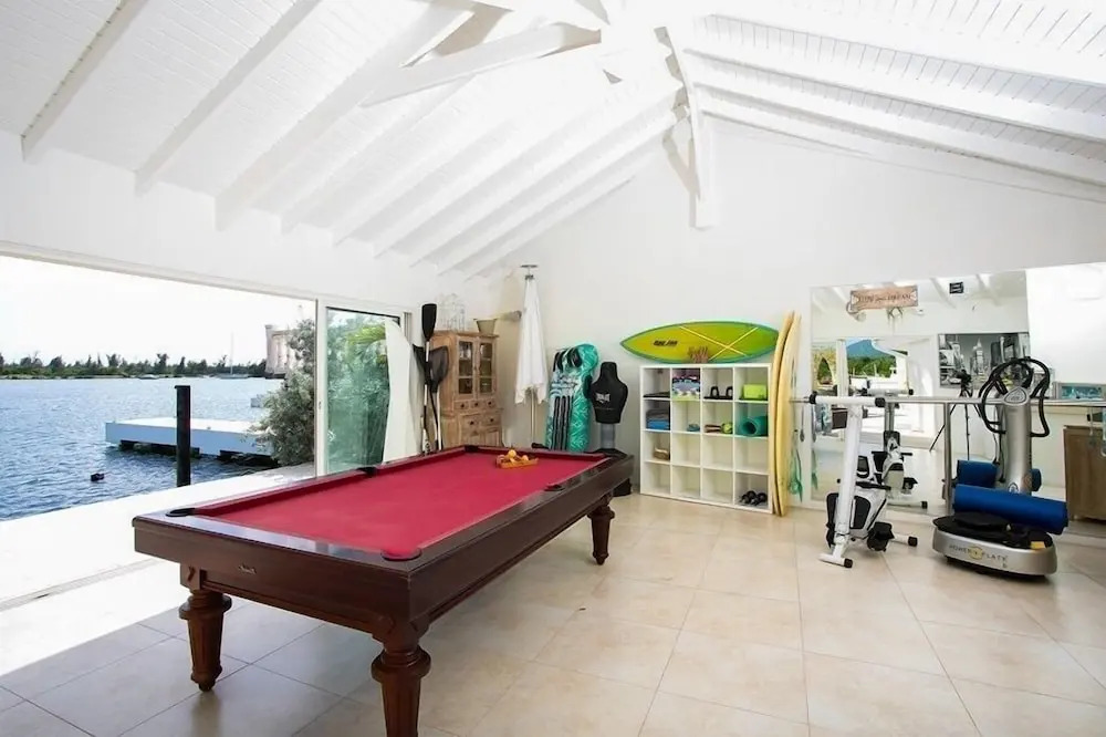 Villa ONE